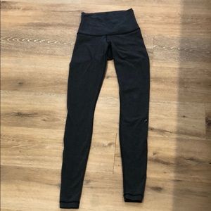 Grey lulu lemon leggings